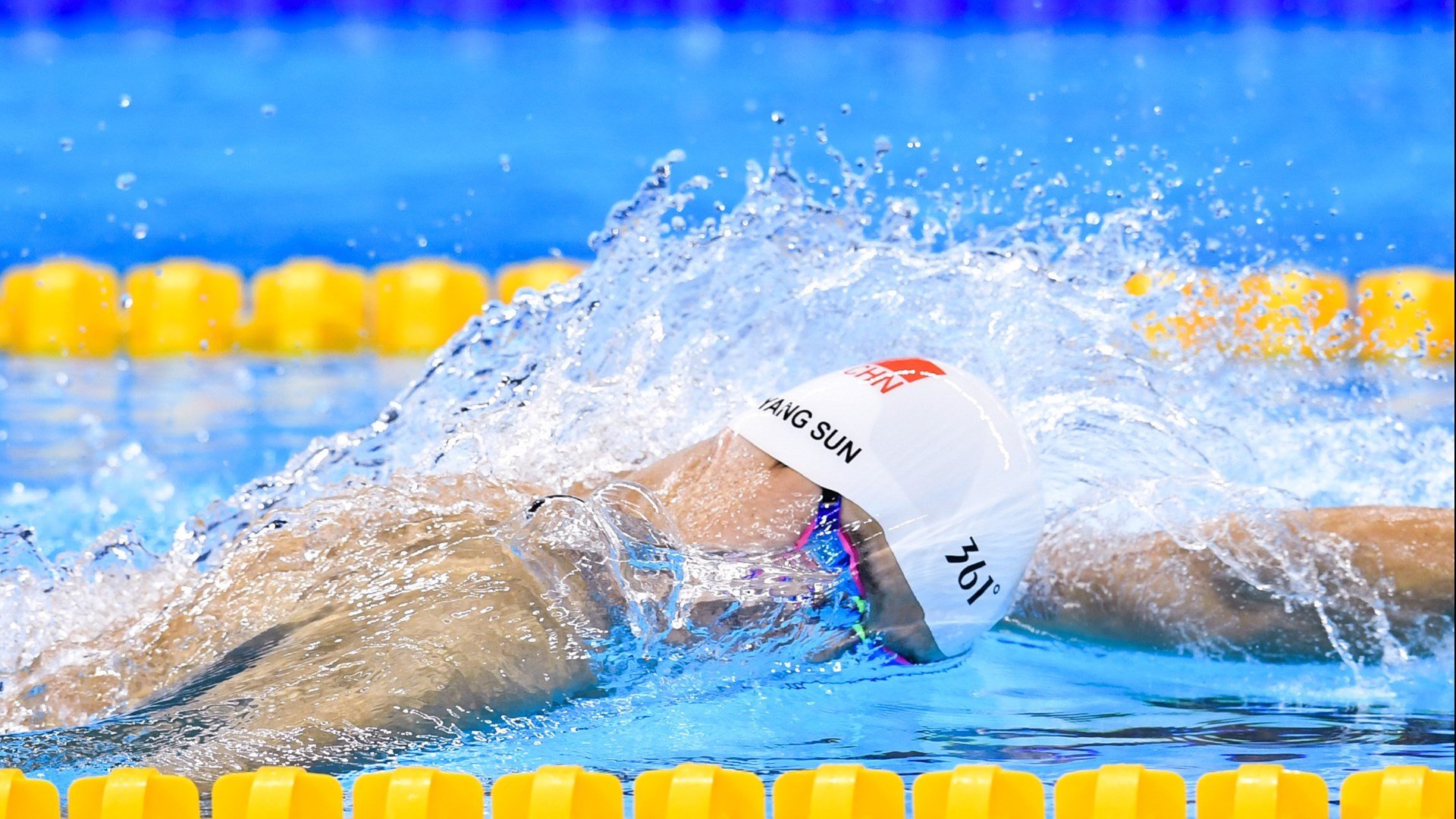 天才射手上演帽子戏法,助球队豪取三连胜