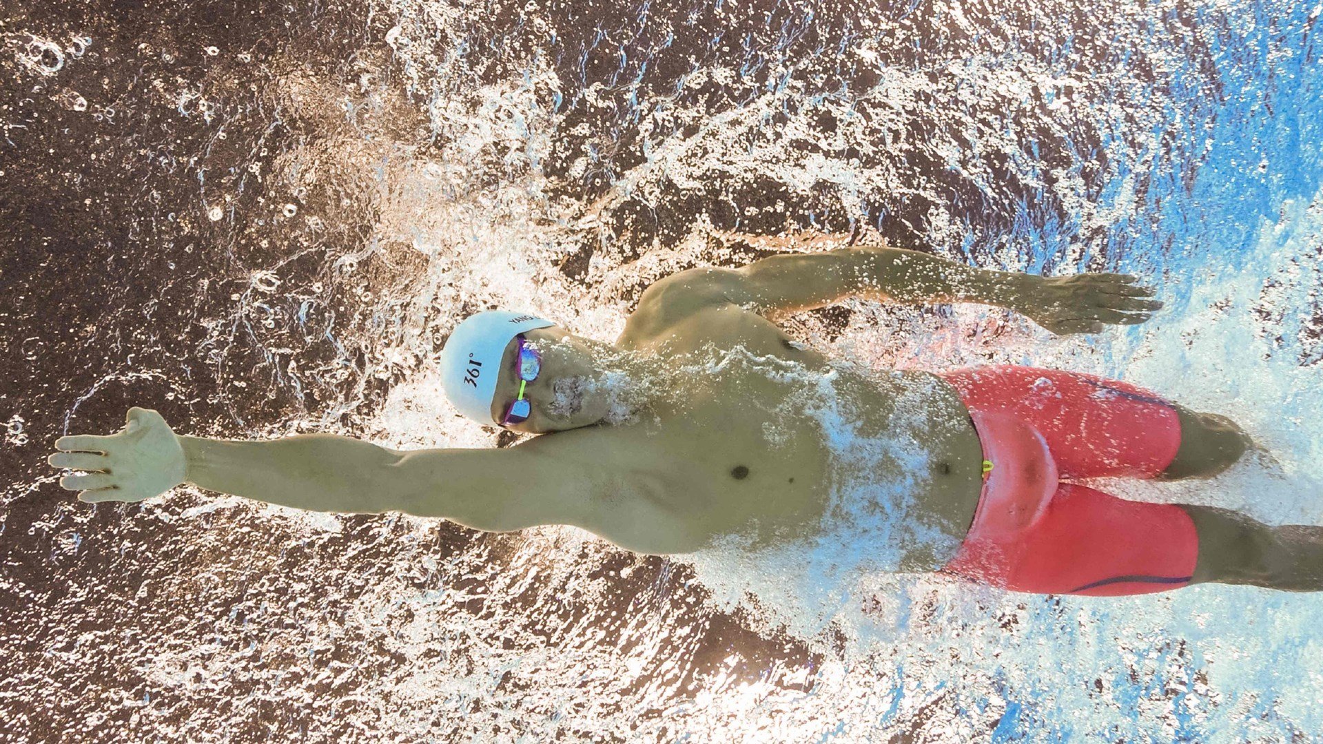 短道速滑世锦赛激战正酣 中国队力夺混合接力金牌